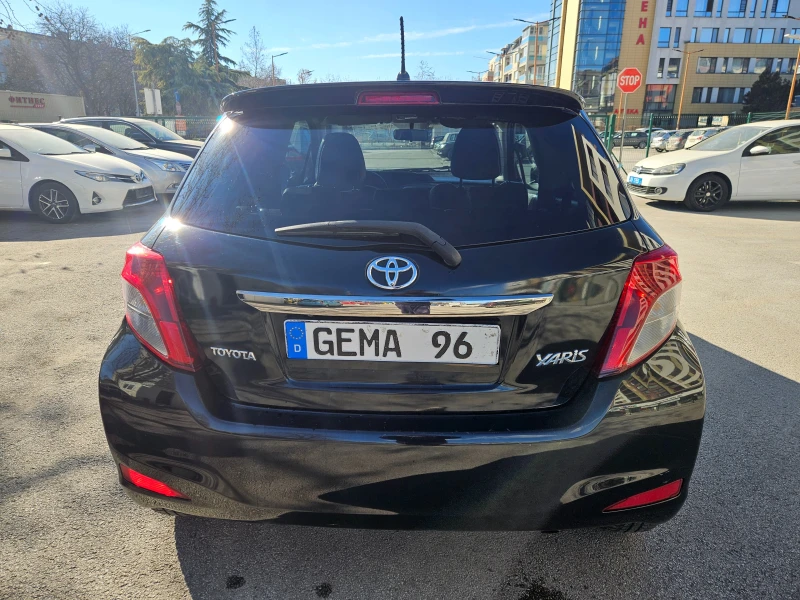 Toyota Yaris 1.33, снимка 6 - Автомобили и джипове - 48822708