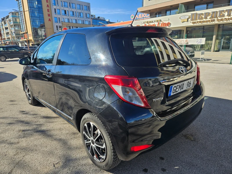 Toyota Yaris 1.33, снимка 5 - Автомобили и джипове - 48822708