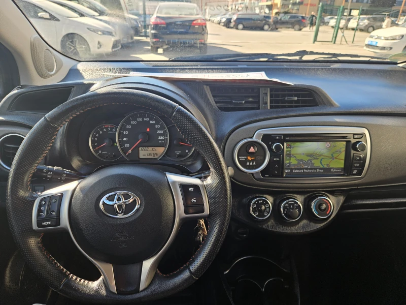 Toyota Yaris 1.33, снимка 12 - Автомобили и джипове - 48822708