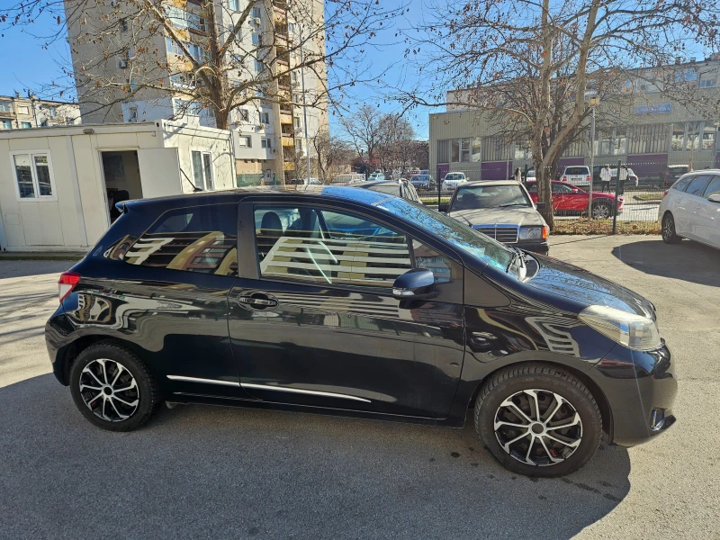 Toyota Yaris 1.33, снимка 8 - Автомобили и джипове - 48822708