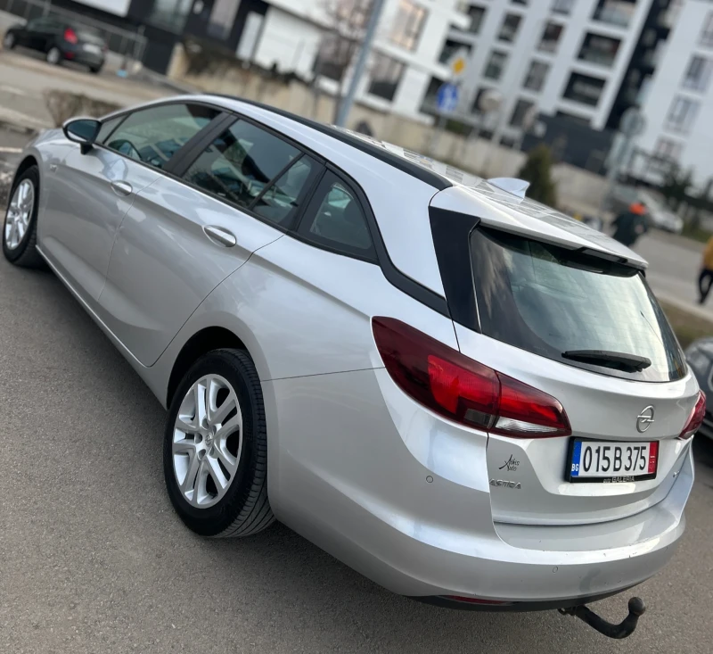 Opel Astra, снимка 10 - Автомобили и джипове - 48908494