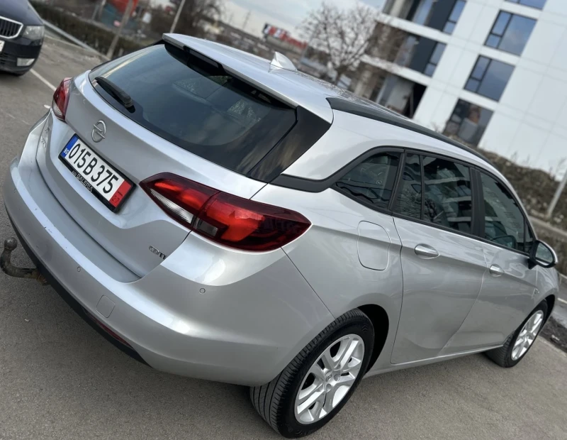 Opel Astra, снимка 8 - Автомобили и джипове - 48908494