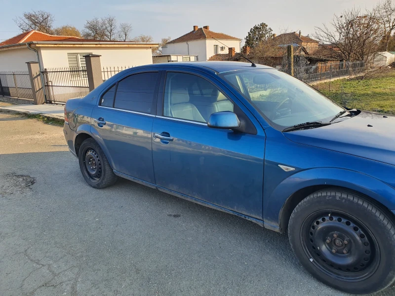 Ford Mondeo Ghia, снимка 4 - Автомобили и джипове - 49171216