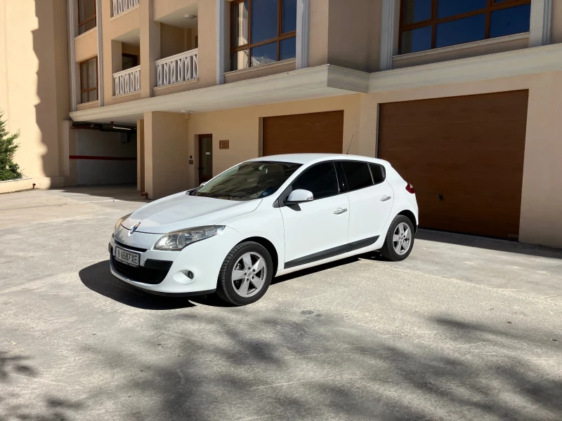 Renault Megane 1.5 DCI, снимка 6 - Автомобили и джипове - 52568435