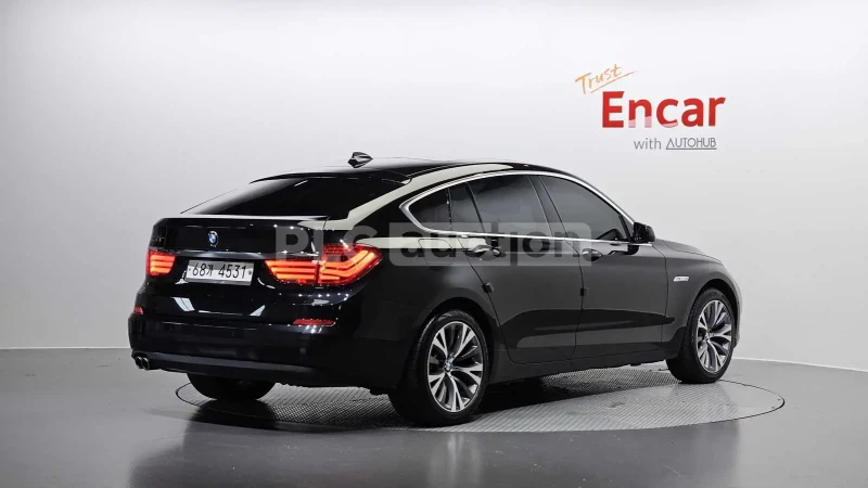 BMW 530, снимка 2 - Автомобили и джипове - 52320971