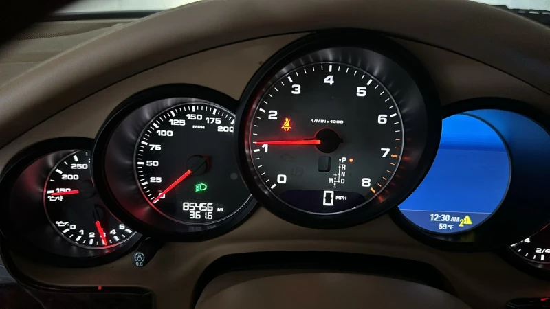 Porsche Panamera, снимка 2 - Автомобили и джипове - 52553850