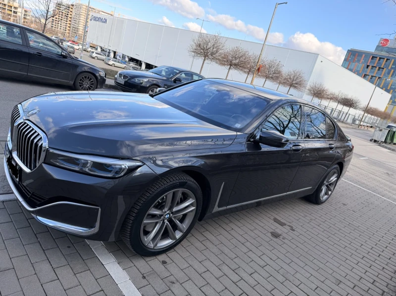 BMW 740 xDrive, снимка 2 - Автомобили и джипове - 52966485
