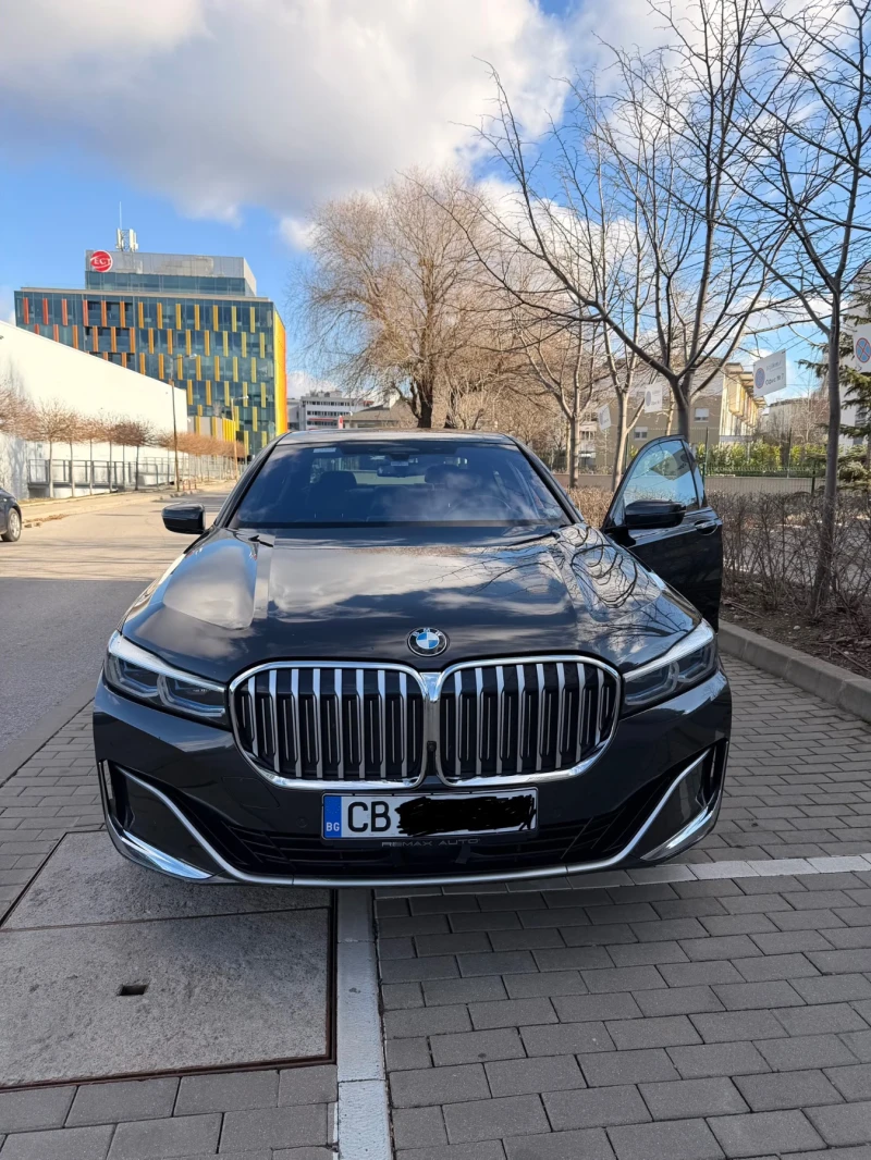 BMW 740 xDrive, снимка 4 - Автомобили и джипове - 52966485