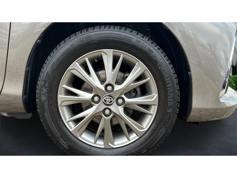 Toyota Yaris Месечна вноска от 230  , снимка 16 - Автомобили и джипове - 53151537