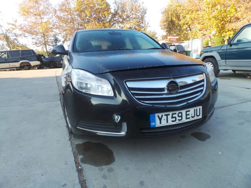 Opel Insignia 2,0CDTI, снимка 12 - Автомобили и джипове - 47850454