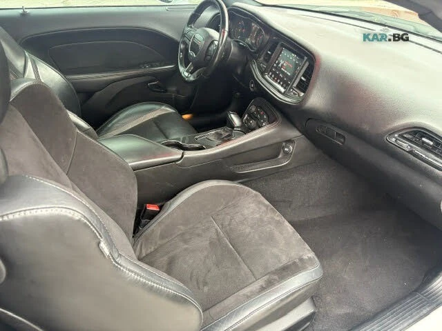 Dodge Challenger SXT (КРАЙНА цена до БЪЛГАРИЯ), снимка 9 - Автомобили и джипове - 54973426