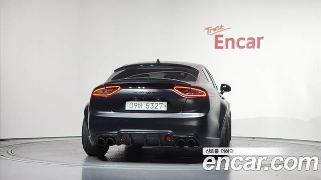 Kia Stinger | TOP SERVICE, снимка 4 - Автомобили и джипове - 56062999
