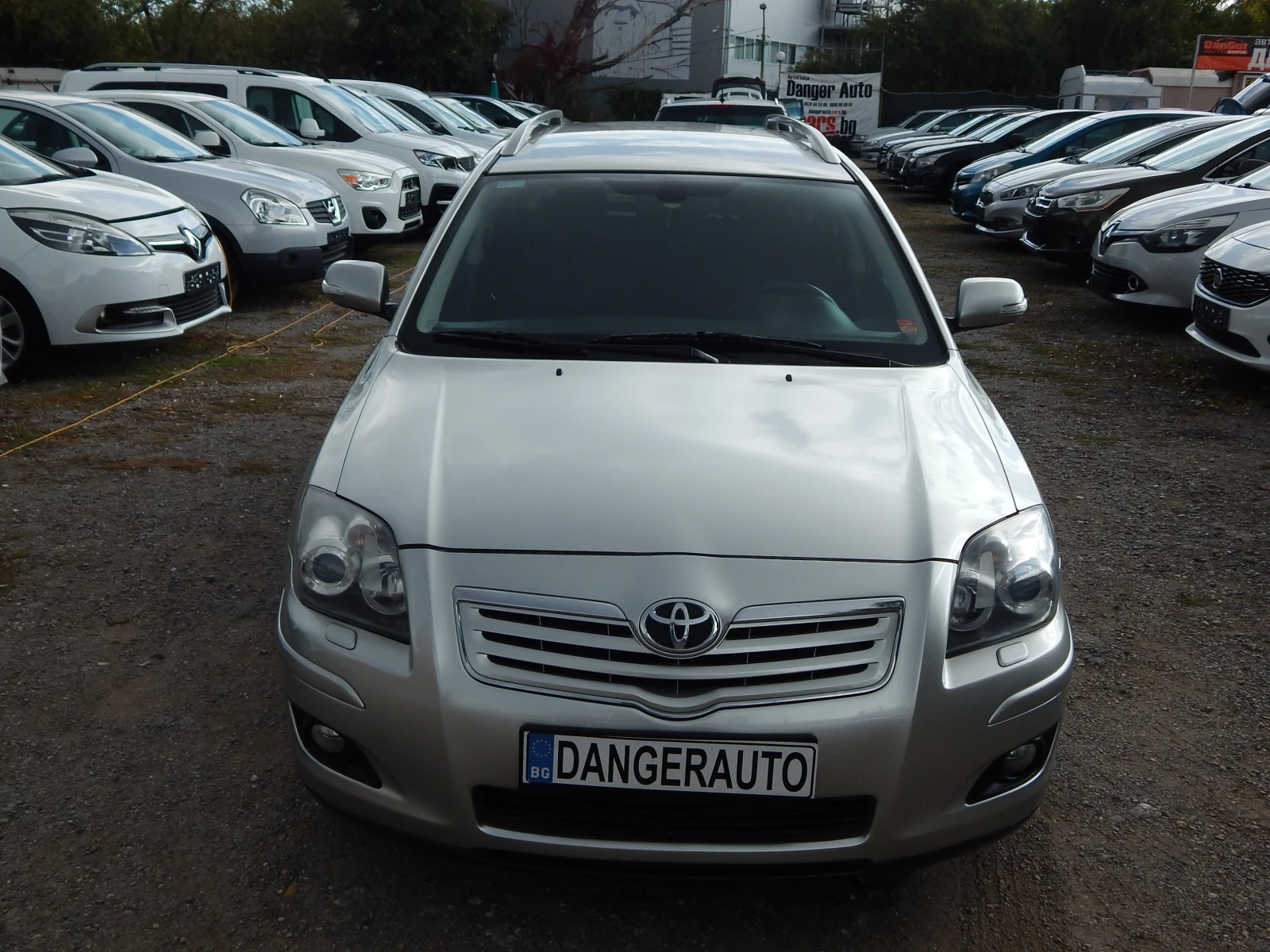 Toyota Avensis 2.2D4D* 150k.*  - изображение 2