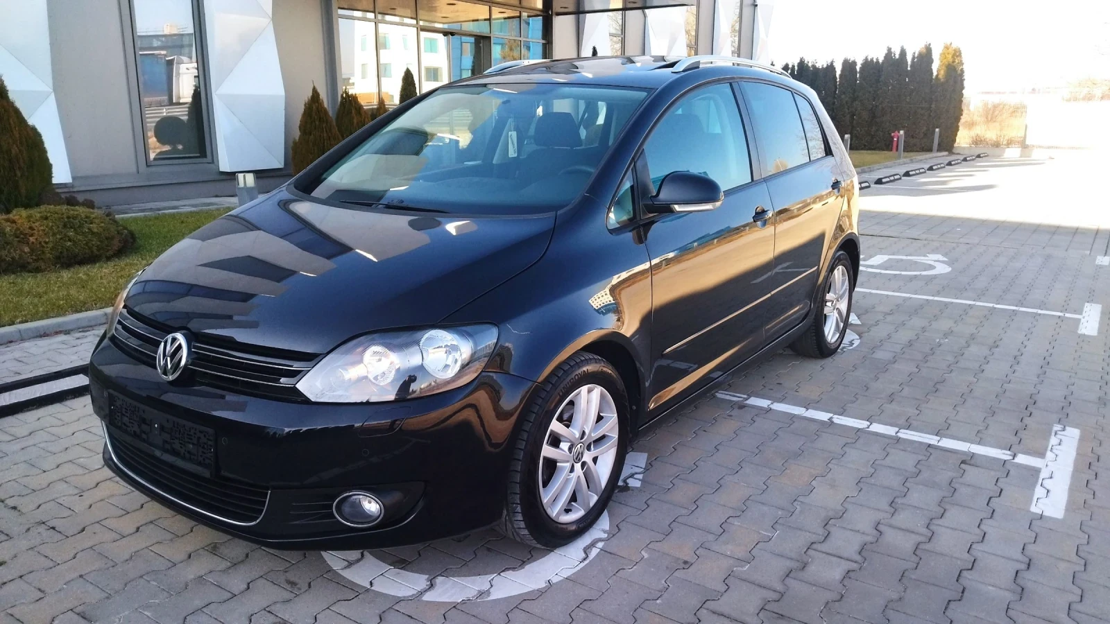 VW Golf Plus 1.6 102.BI FUEL  GAZ NAVI FULL EURO 5 | Mobile.bg   1
