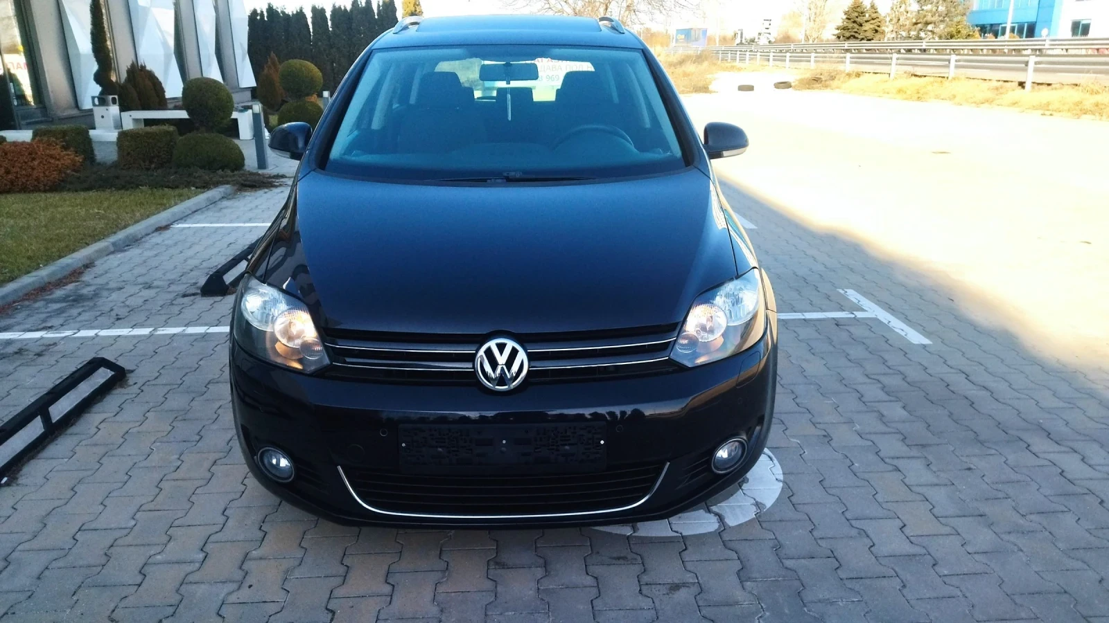 VW Golf Plus 1.6 102кс.BI FUEL  GAZ NAVI FULL EURO 5 - изображение 2