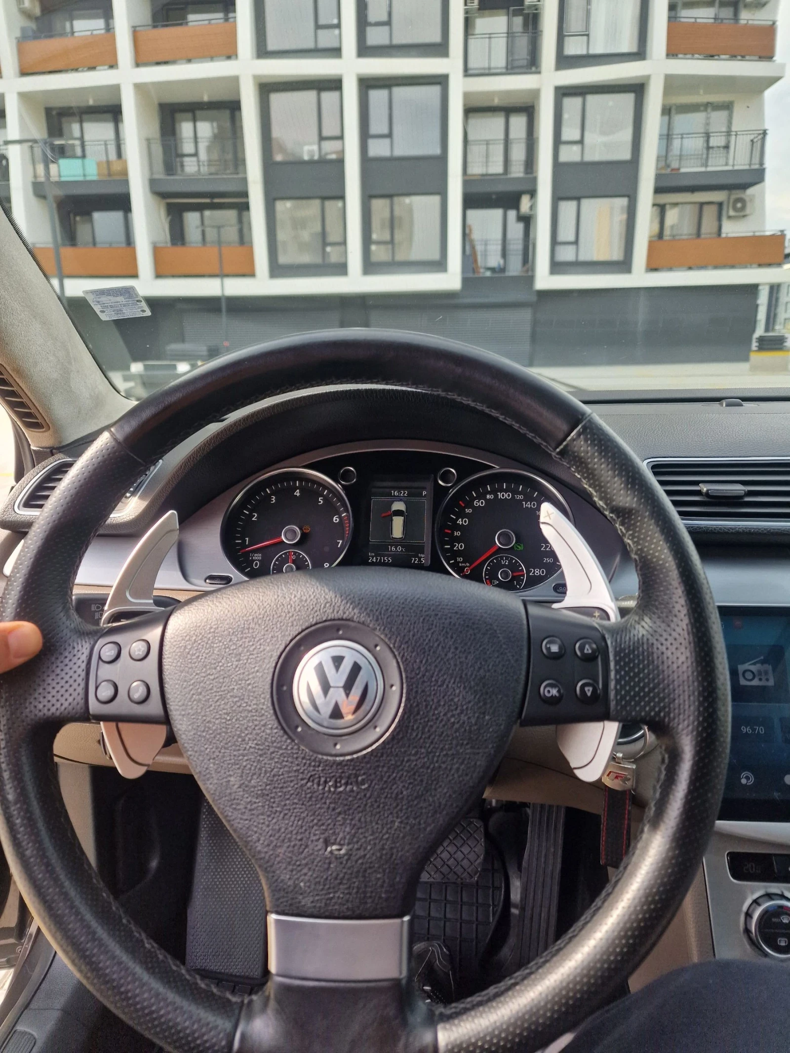 VW Passat 3.2 - изображение 6