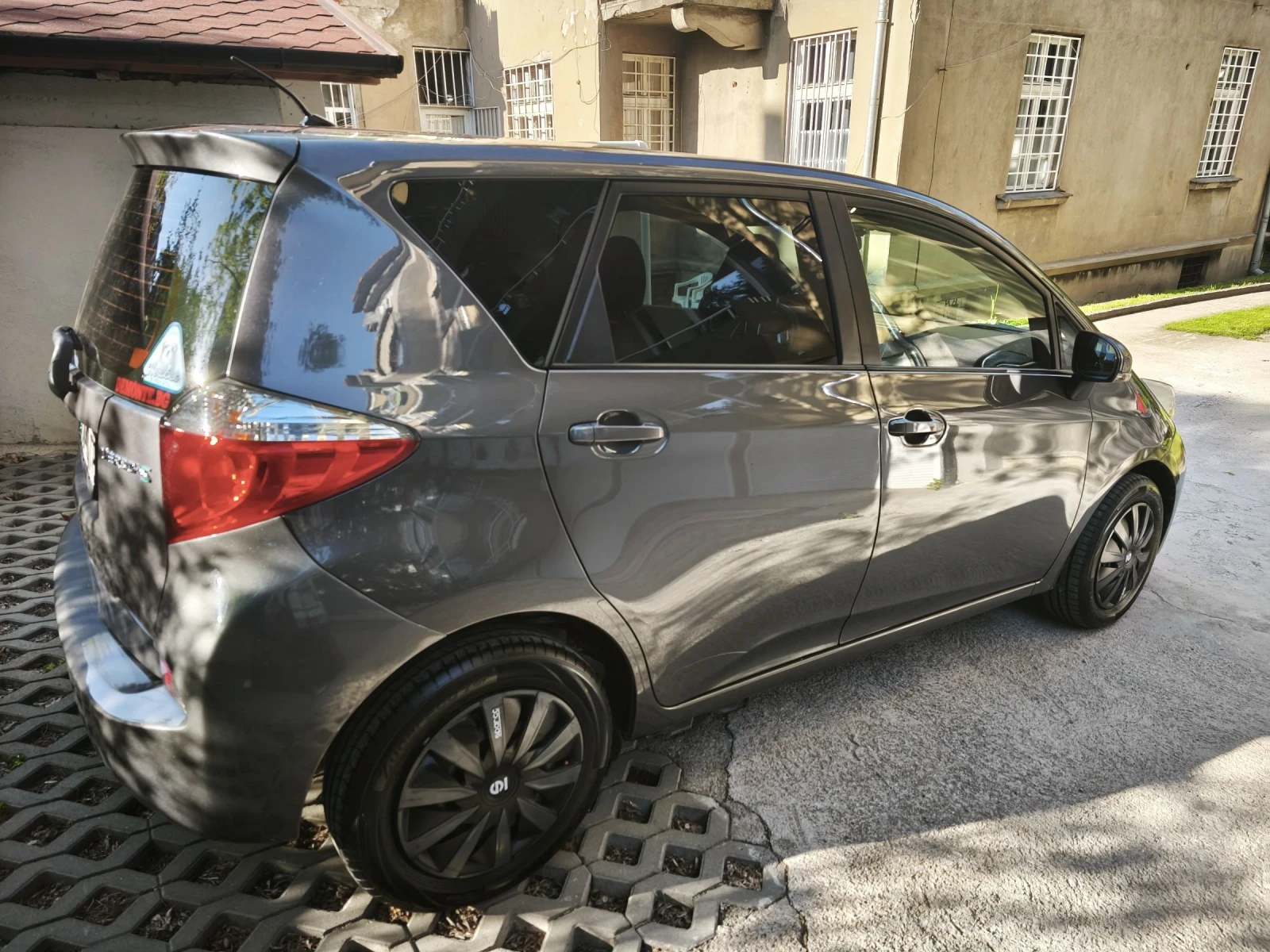 Toyota Verso S  - изображение 4