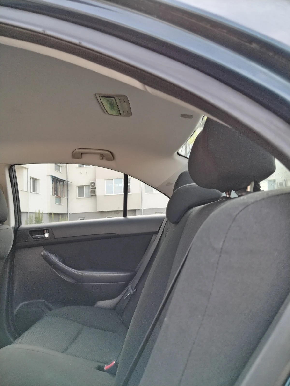 Toyota Avensis 1.8 VVT - изображение 8