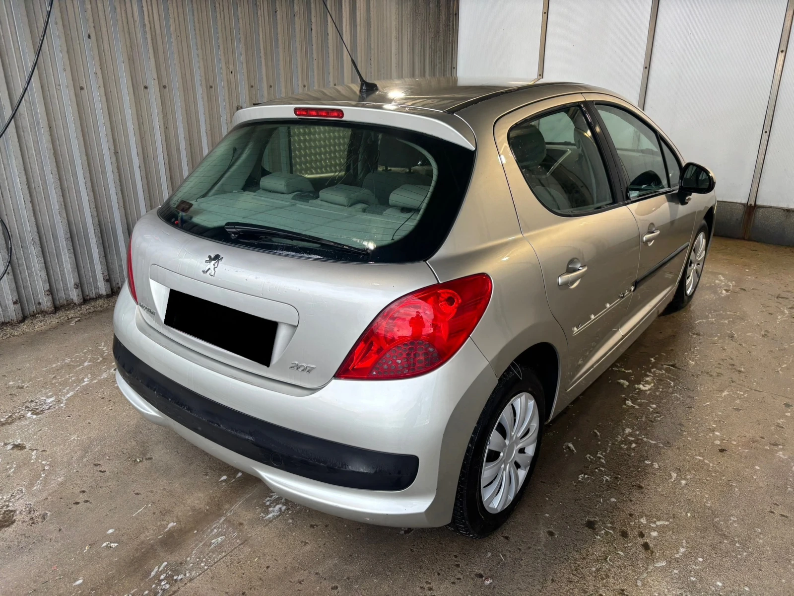 Peugeot 207 1.4 HDI - изображение 3