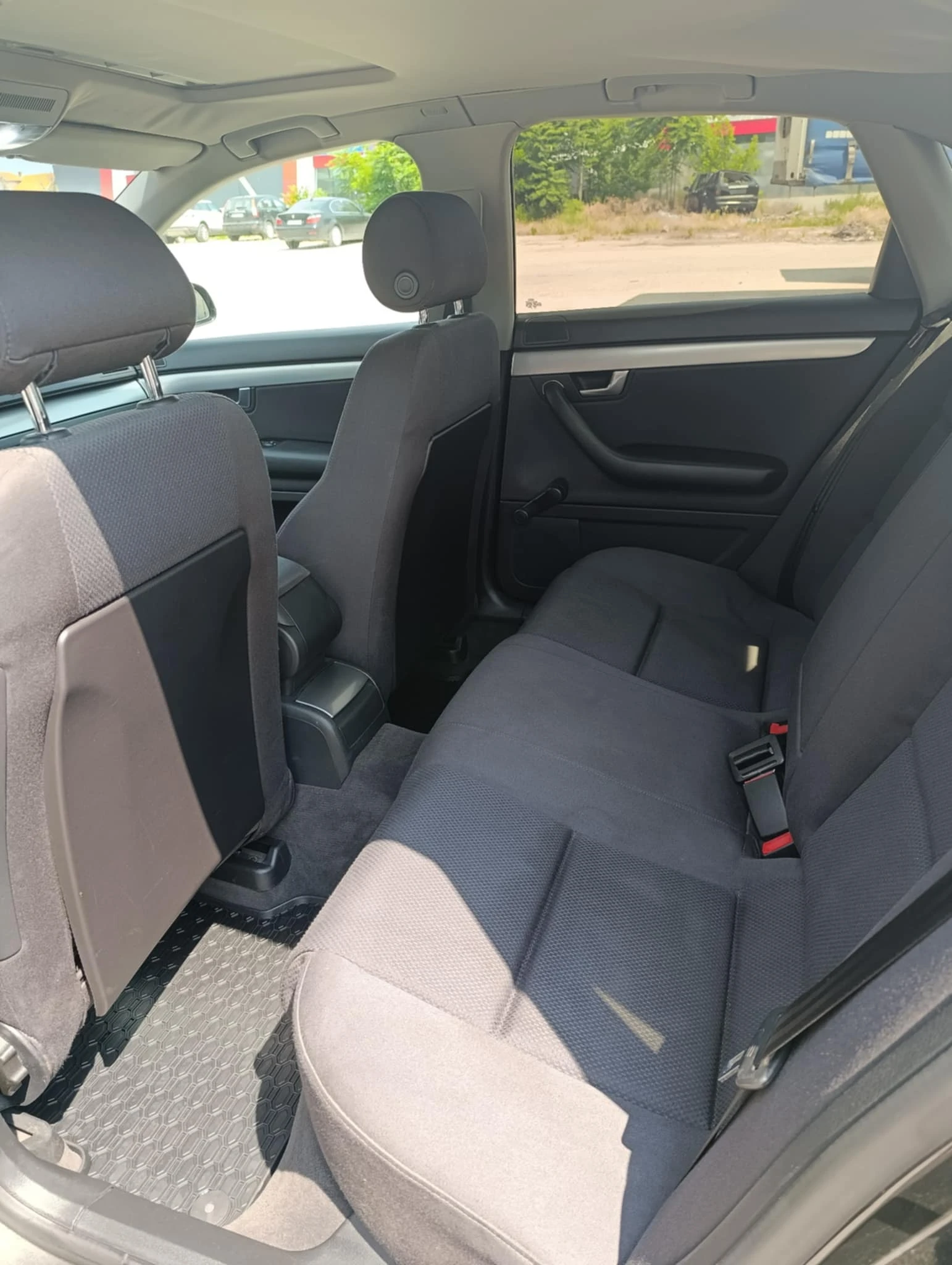 Audi A4  - изображение 9
