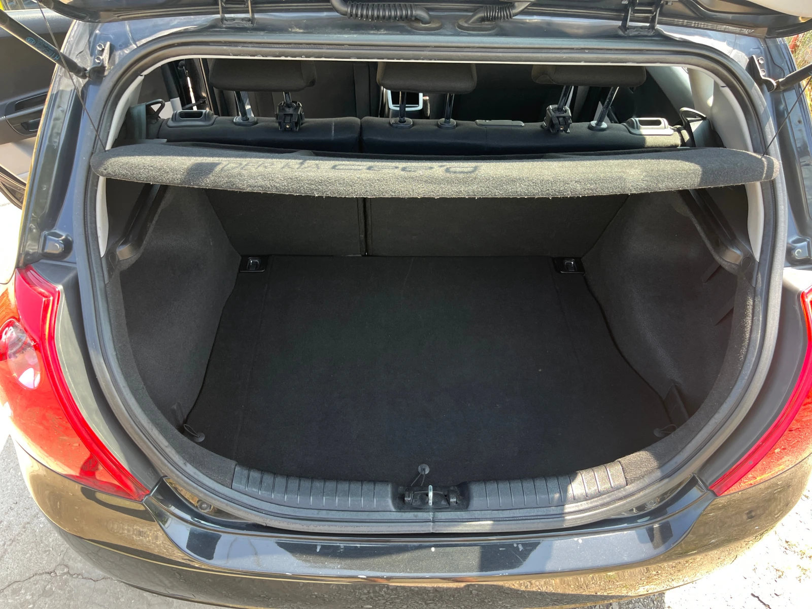 Kia Ceed 1.4  130 000! | Mobile.bg   15