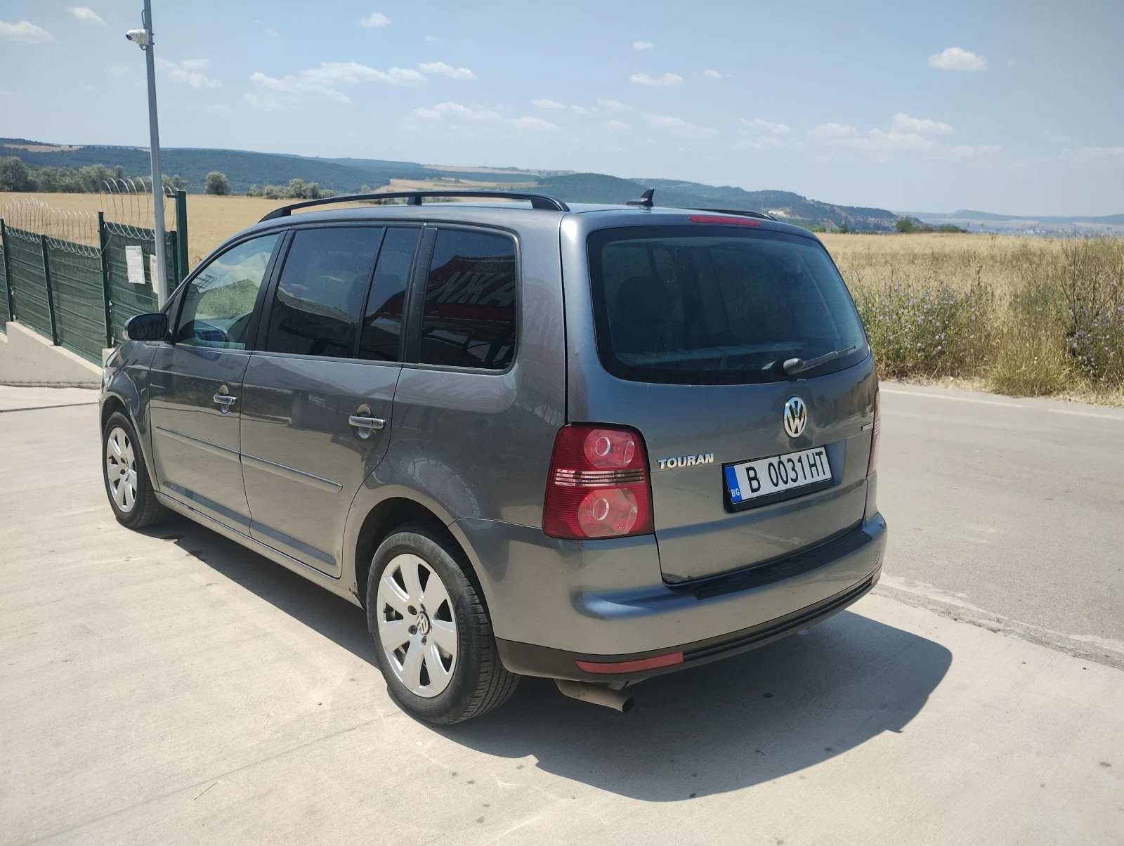 VW Touran  - изображение 6