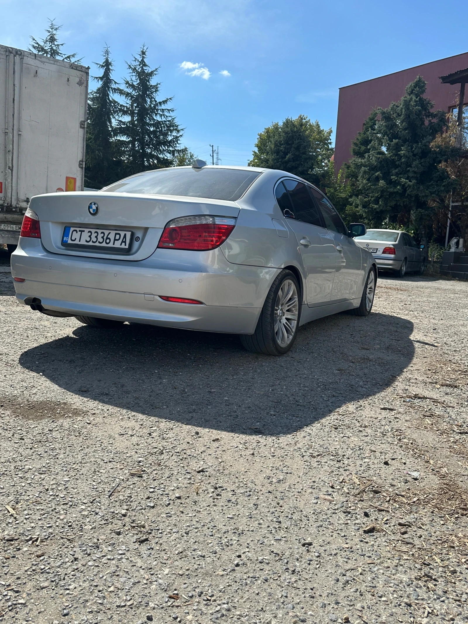 BMW 525 3.0D - изображение 3