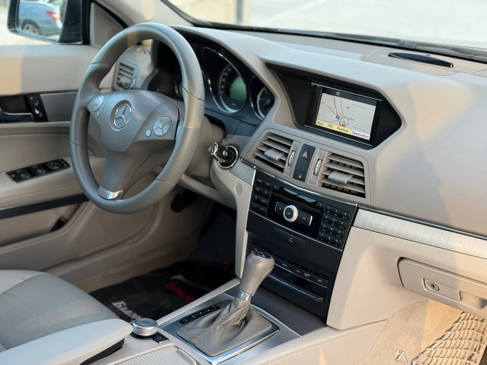 Mercedes-Benz E 220 CDI* 2012г* Автоматик* 147.000КМ* НОВА*  - изображение 9