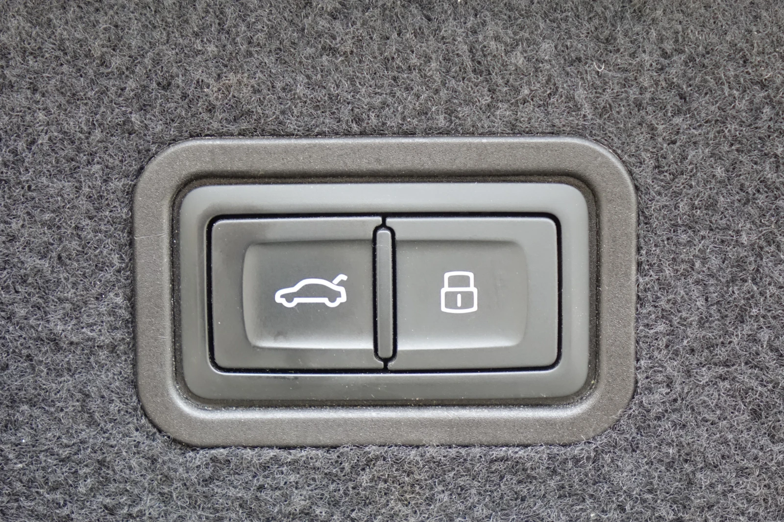 Audi A8 2XS-LINE* LED LIGHTS* B&O* HEAD UP* 360*  | Mobile.bg   17