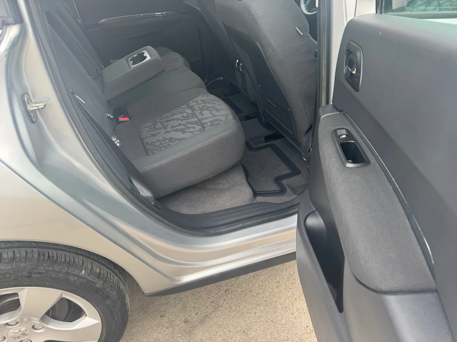 Peugeot 3008 1600-112    hdi | Mobile.bg   14