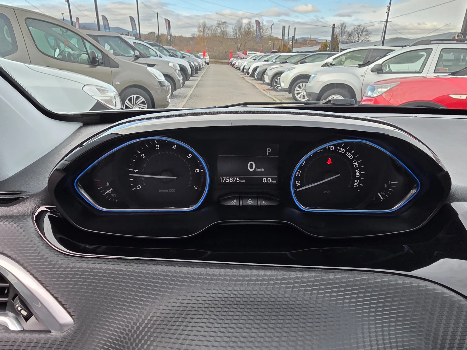 Peugeot 2008 ALLURE 1.6I-120.-EURO 5b-- | Mobile.bg   10