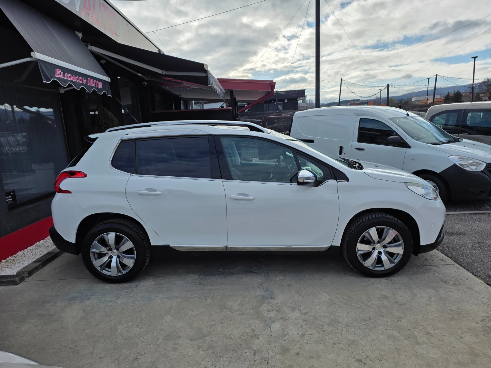 Peugeot 2008 ALLURE 1.6I-120.-EURO 5b-- | Mobile.bg   5