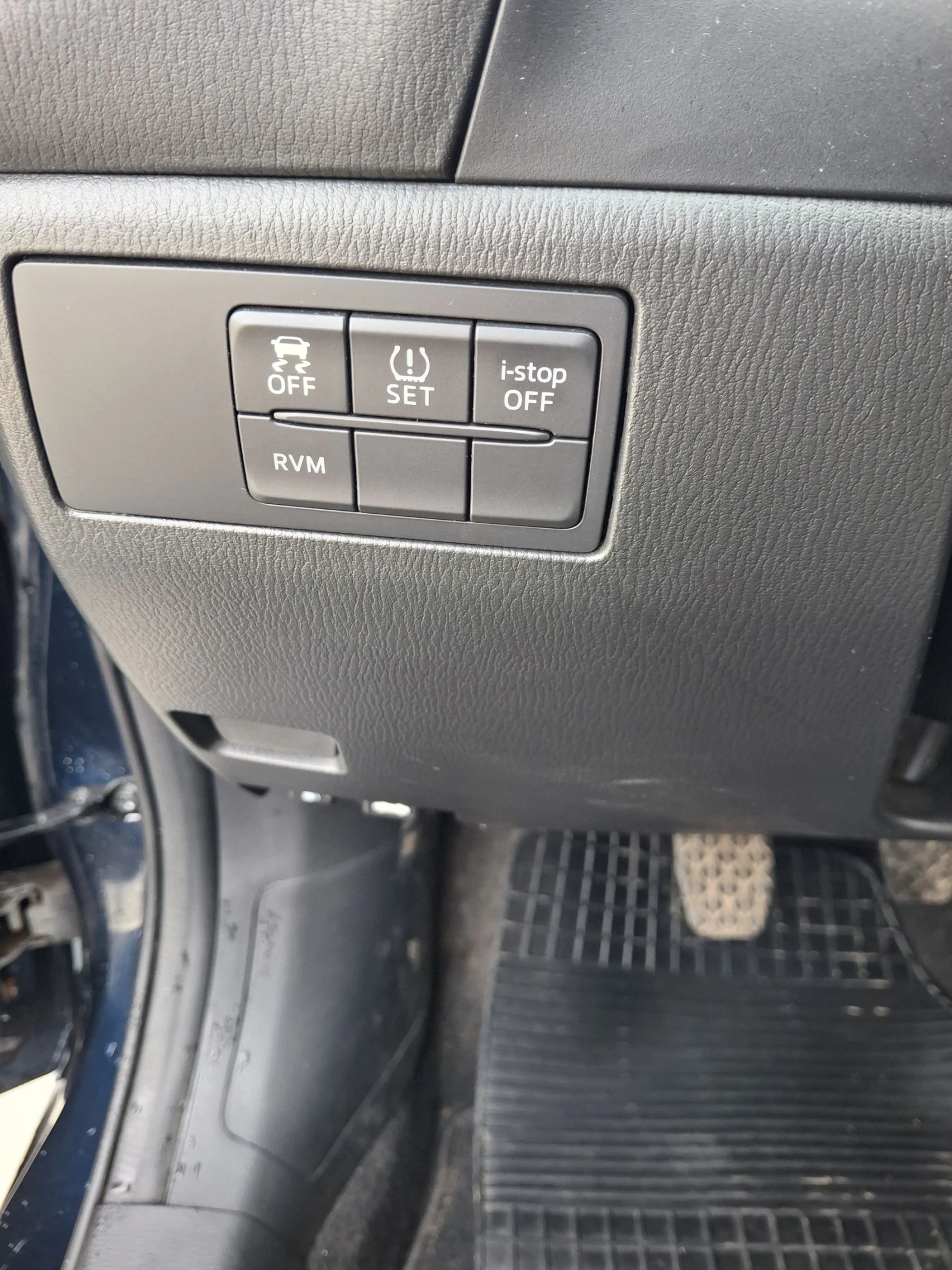 Mazda 3 2.2TDI 150KC , снимка 10 - Автомобили и джипове - 53754268