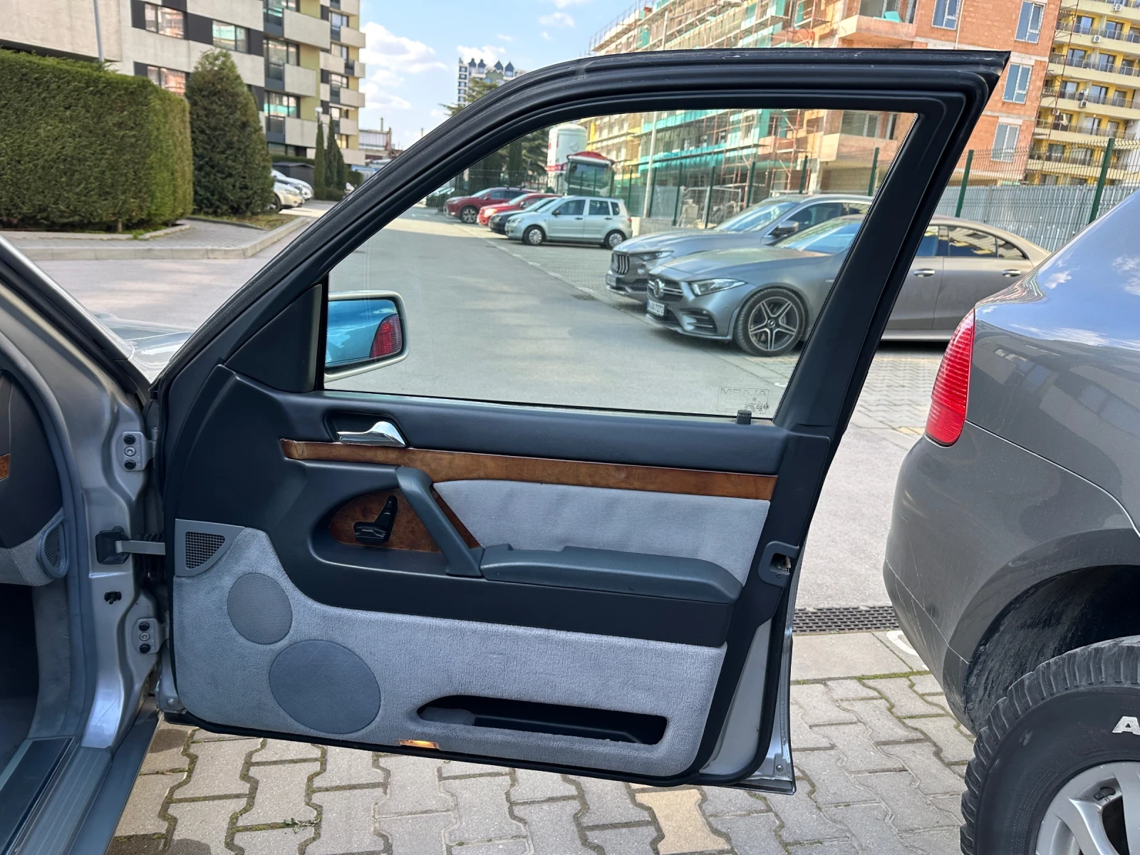 Mercedes-Benz S 500 500 SE, снимка 15 - Автомобили и джипове - 53977784