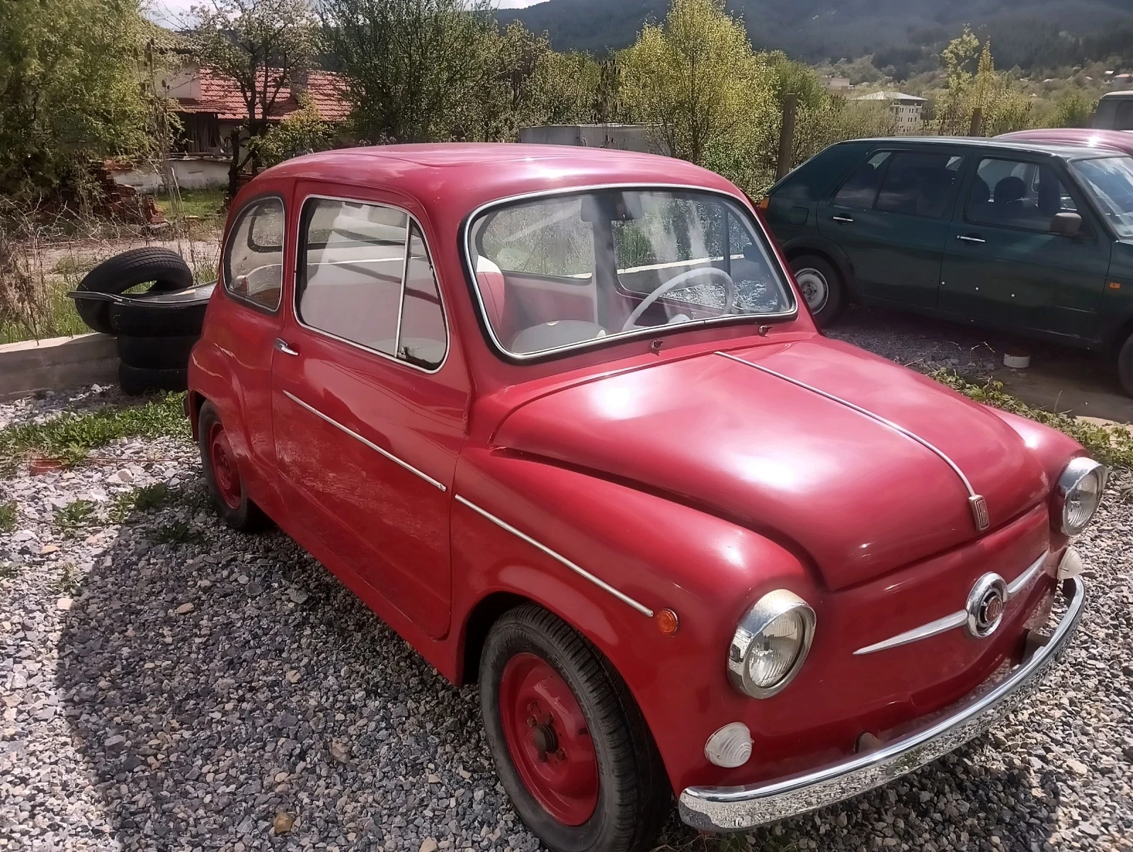 Fiat 600 Отличен със стар книжен талон и стари черни номера, снимка 2 - Автомобили и джипове - 54331484