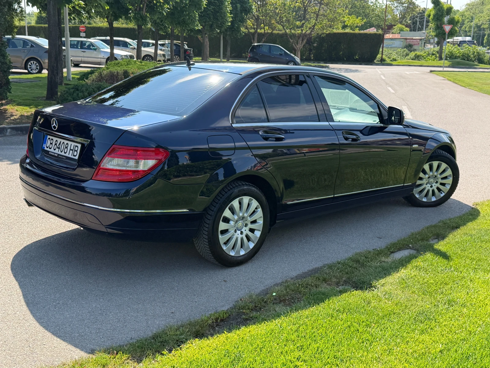Mercedes-Benz C 220 CDI, снимка 2 - Автомобили и джипове - 54631195