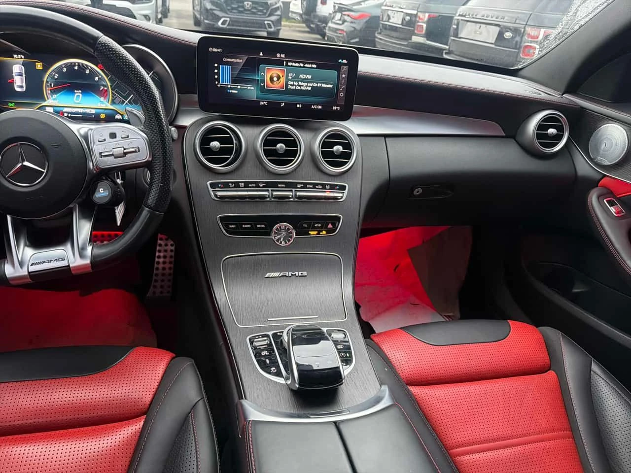 Mercedes-Benz C 63 AMG  S * 360* DISTRONIC* BUMERSTER * ПАНО * CARFAX, снимка 9 - Автомобили и джипове - 54488213