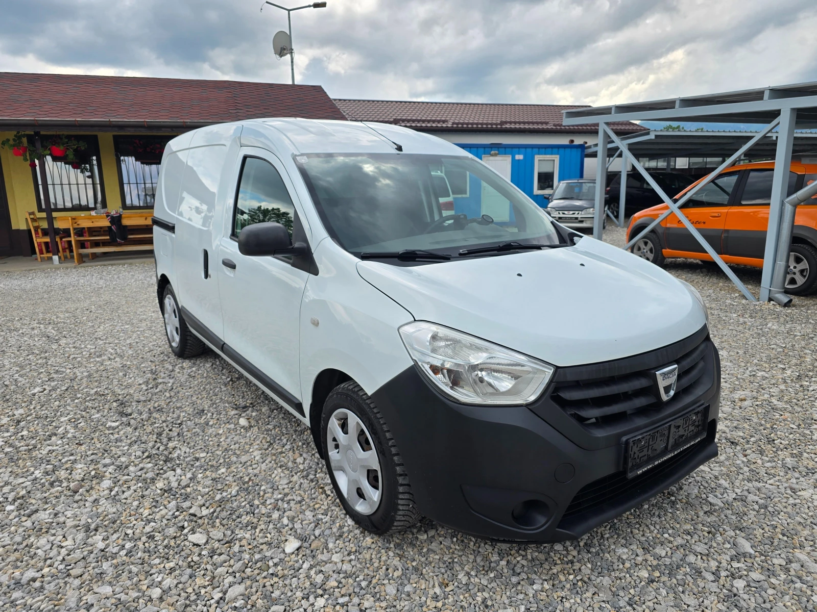 Dacia Dokker 1, 5 DCI КЛИМАТИК !! НОВ ВНОС !!!, снимка 7 - Автомобили и джипове - 54806959