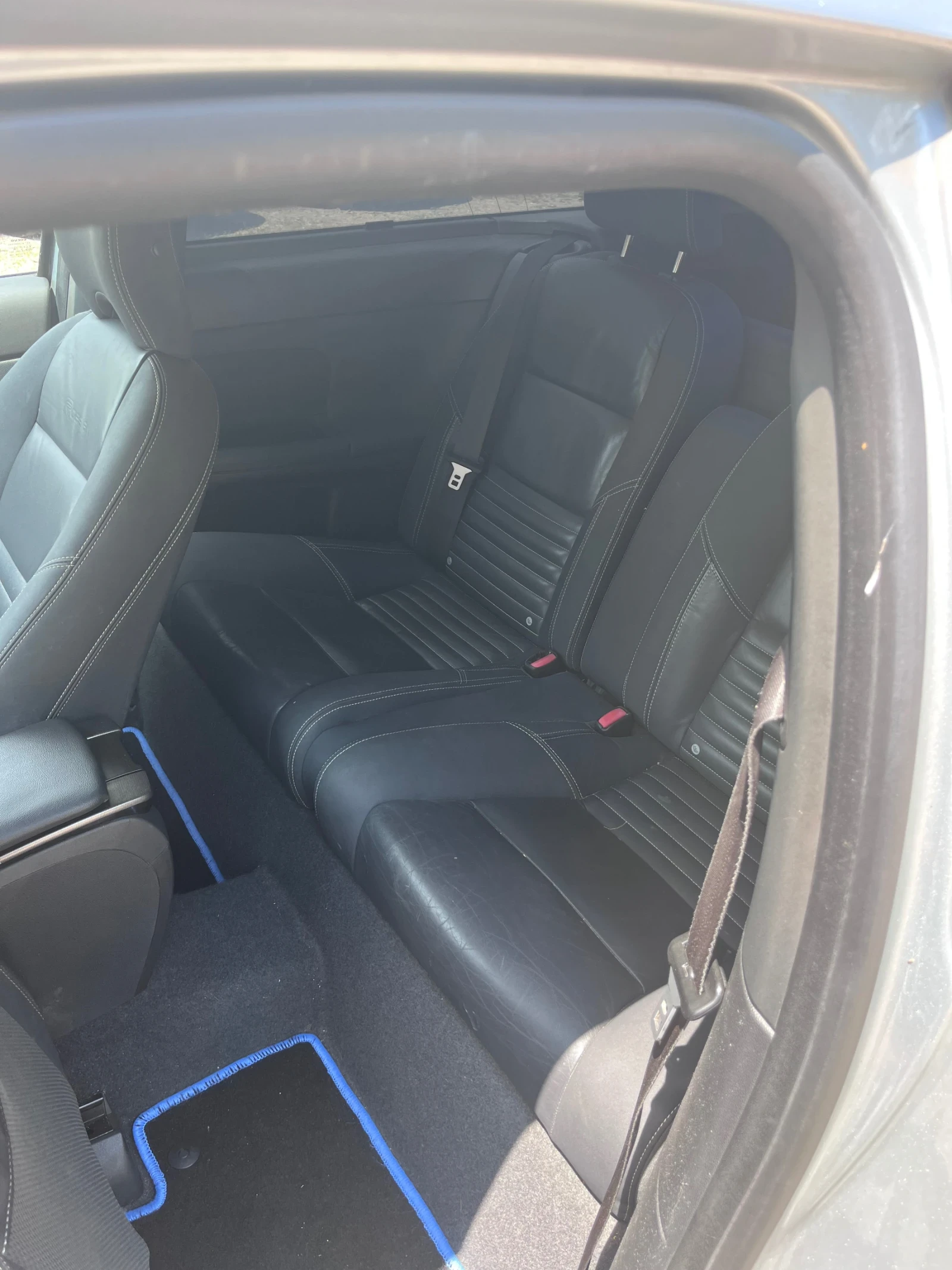 Volvo C30 1.6 d2 114hp R-Design, снимка 9 - Автомобили и джипове - 55156626