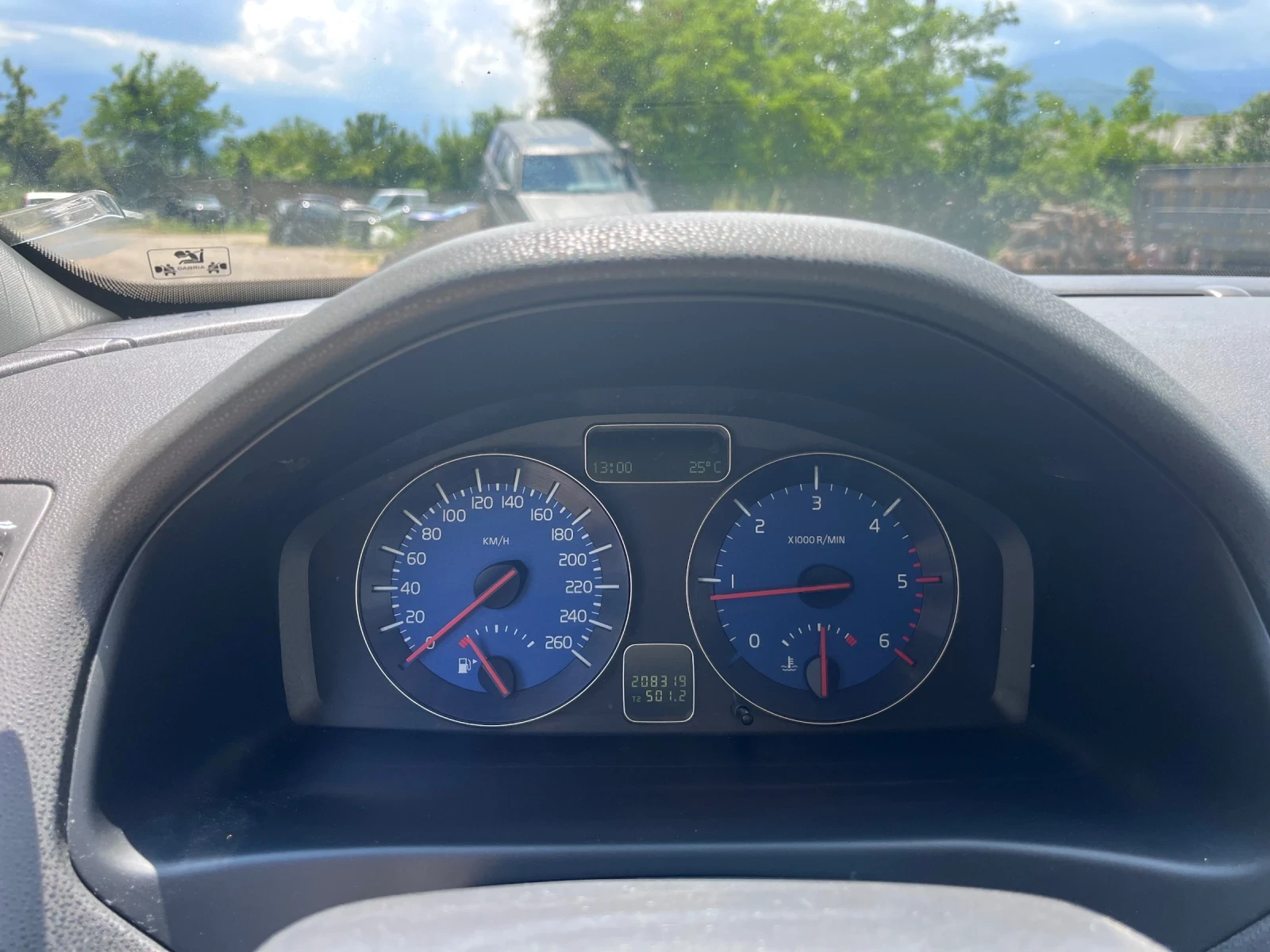 Volvo C30 1.6 d2 114hp R-Design, снимка 7 - Автомобили и джипове - 55156626