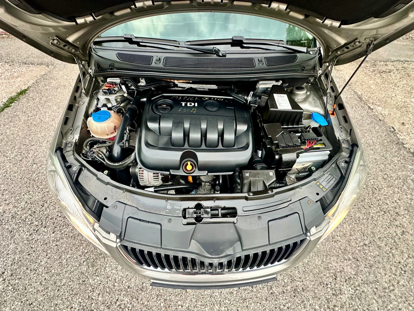 Skoda Fabia 1.9 TDI, снимка 16 - Автомобили и джипове - 55212499