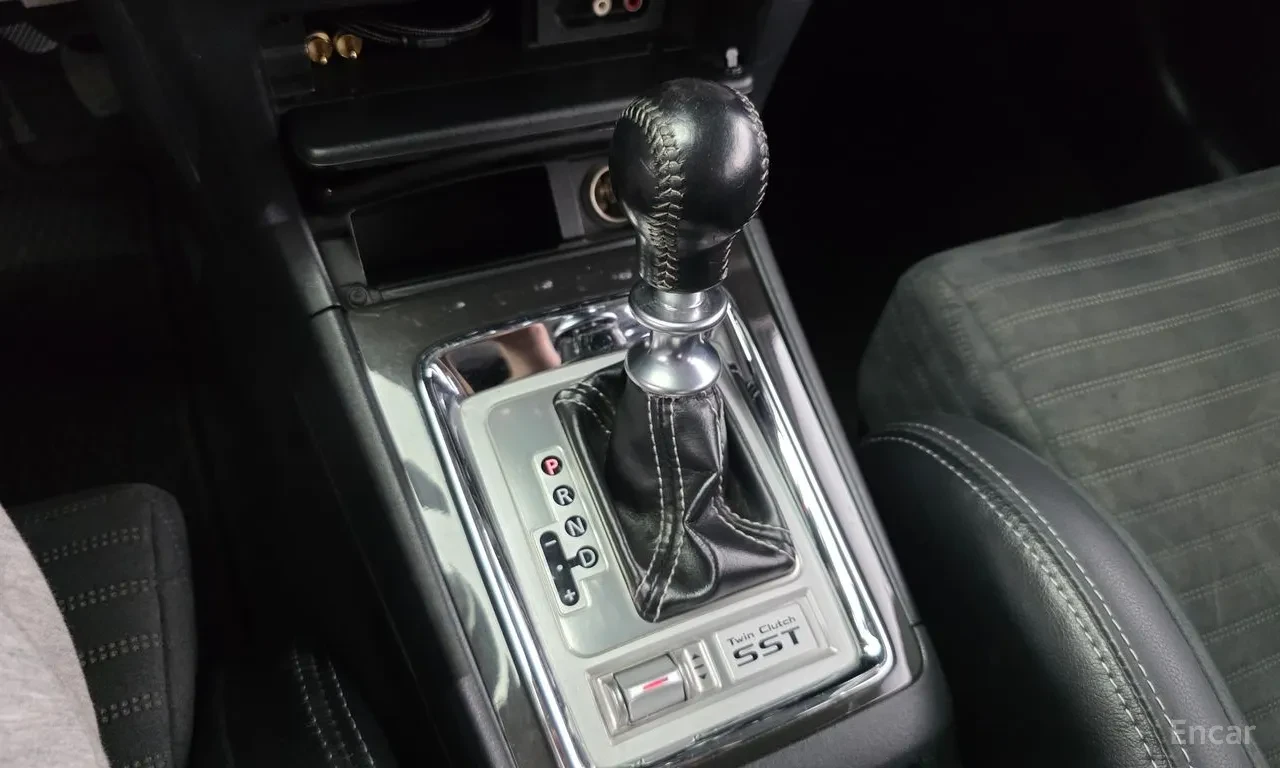 Mitsubishi Lancer EVOLUTION X 2.0 TURBO * TC-SST * S-AWC , снимка 10 - Автомобили и джипове - 55437586