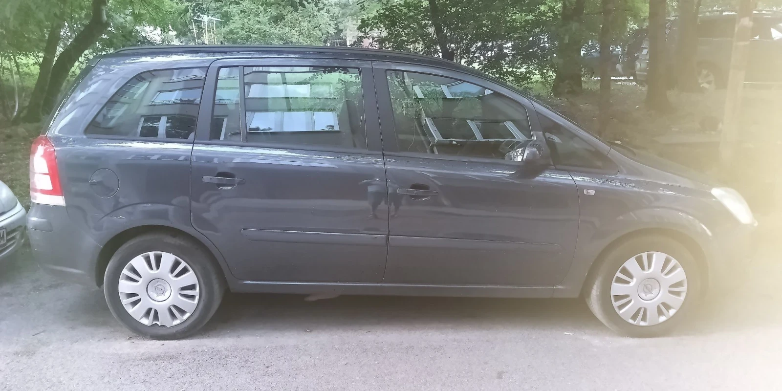 Opel Zafira B, снимка 4 - Автомобили и джипове - 55979390