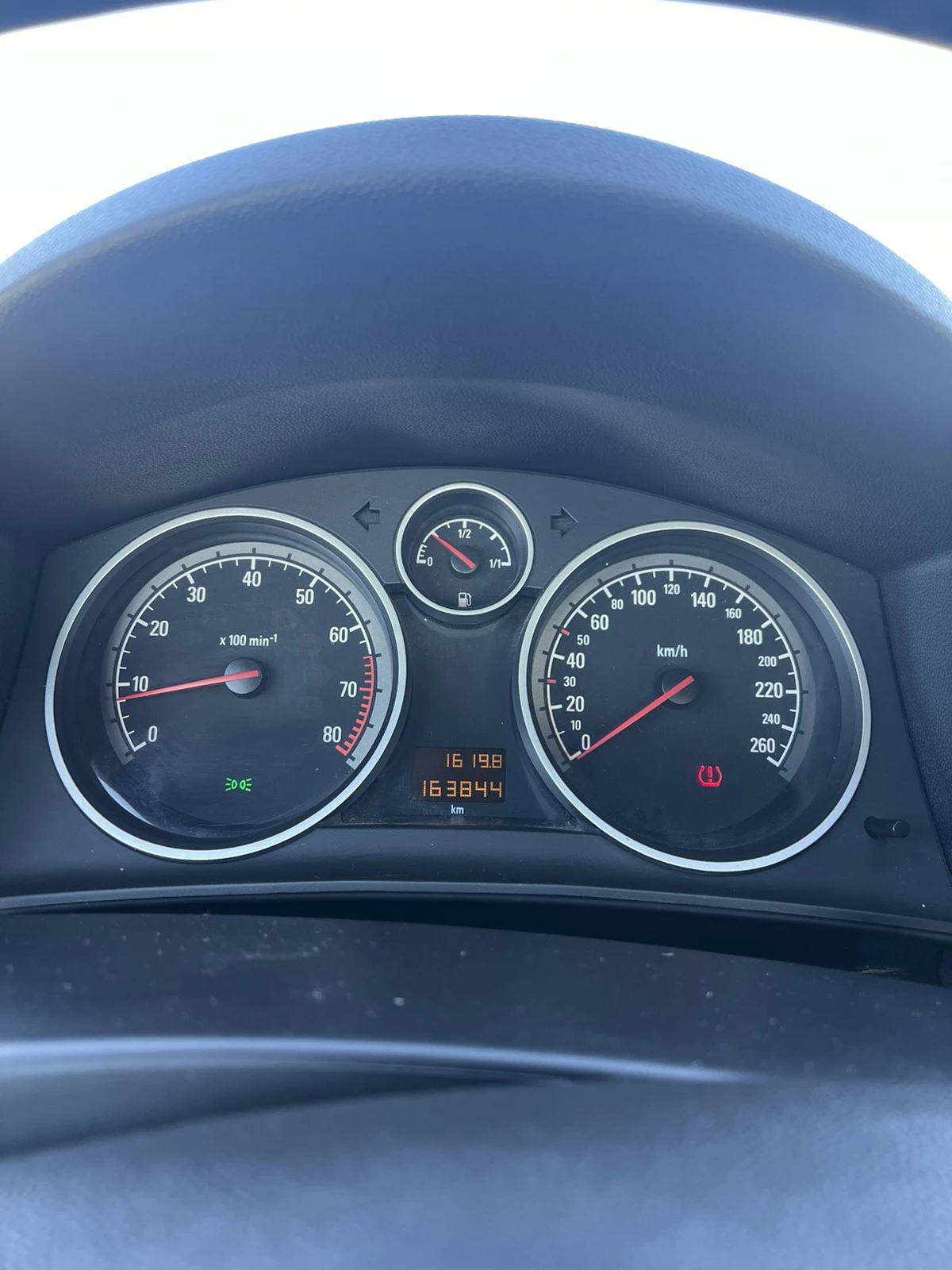 Opel Astra 2.0T, снимка 7 - Автомобили и джипове - 56370574