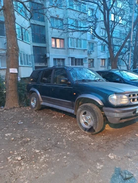 Ford Explorer, снимка 1