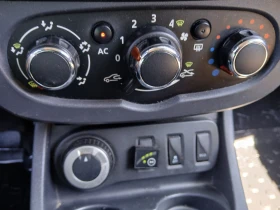 Обява за продажба на Dacia Duster 4x4-1.6-Gazovinjekcion ~16 500 лв. - изображение 6