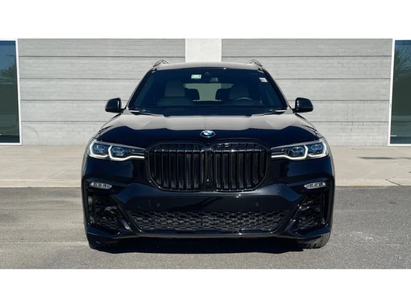 BMW X7 HARMAN* 360* LASER* M-PACK* DISTRONIC* LANEASSIST, снимка 2 - Автомобили и джипове - 52318044
