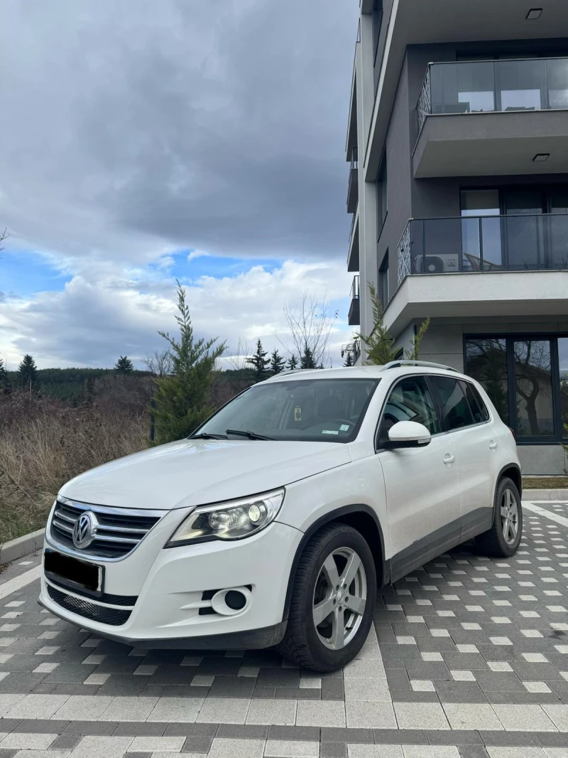 VW Tiguan 4x4 , снимка 3 - Автомобили и джипове - 52558516