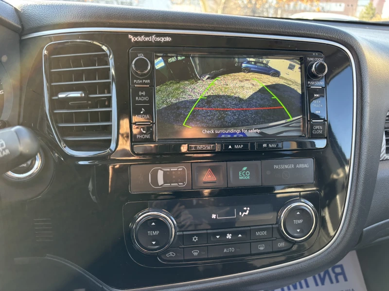 Mitsubishi Outlander 2.2 - Дизел, снимка 10 - Автомобили и джипове - 52845827