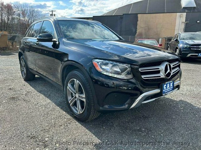 Mercedes-Benz GLC 300 KEYLESS GO* М.ТОЧКА* КАМЕРА* ПОДГРЕВ* 2 КЛЮЧА* ОТ  - изображение 4